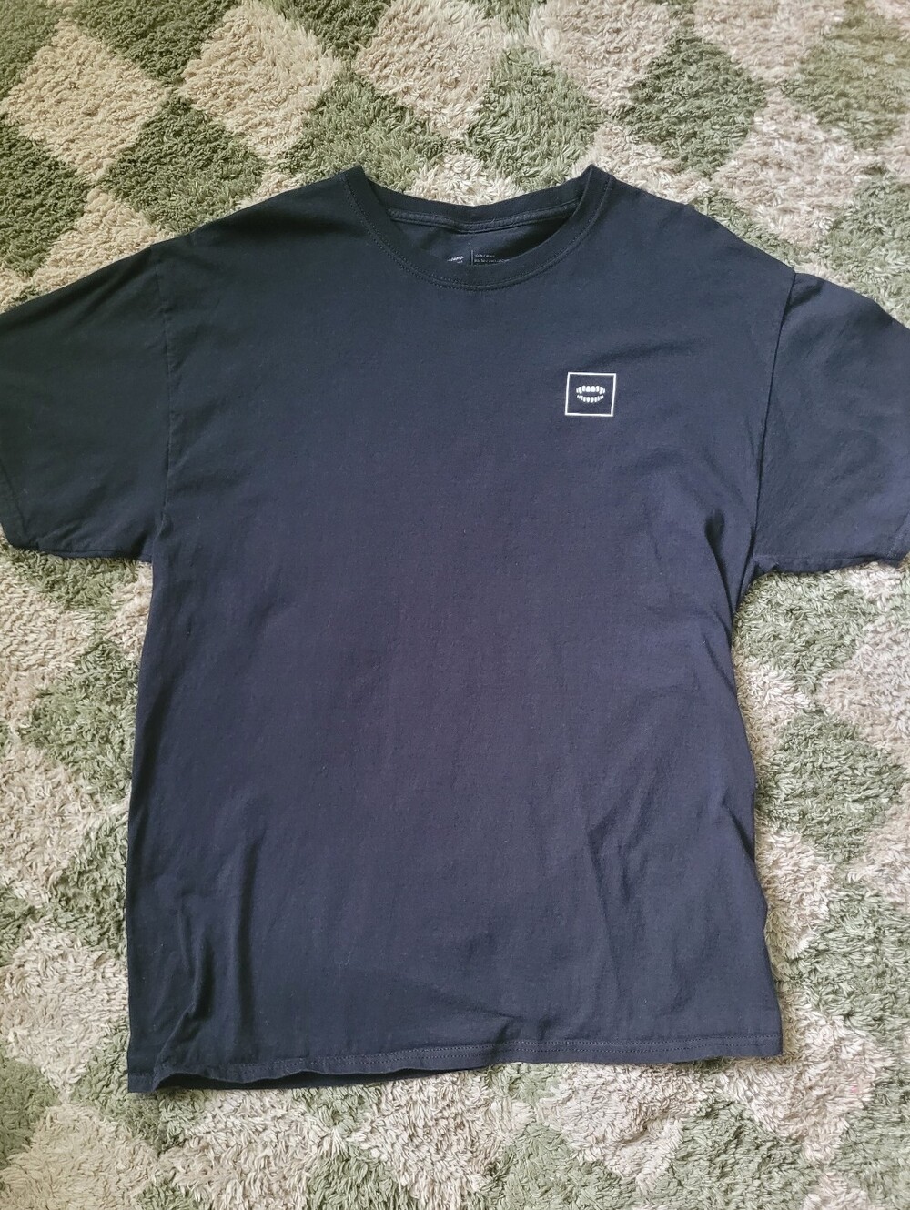 Black Men’s Crewneck T‑Shirt with Small Chest Logo